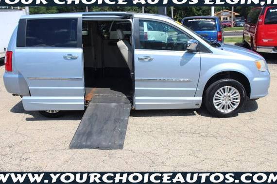 CHRYSLER TOWN AND COUNTRY 2012 2C4RC1GGXCR323201 image